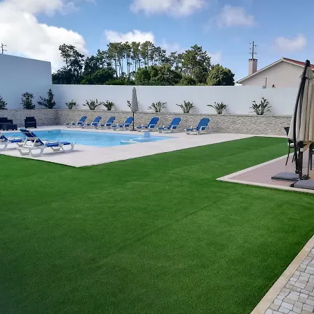 Alojamentos Campo & Mar - Vivenda Golden House Holiday home *